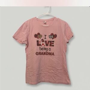 Pink Graphic Tee - Love Being a Grandma